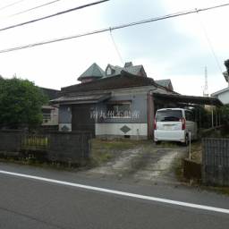 志比田町土地900万円 現状山林
南側通路はセットバックが必要です。
形状は不整形、西側道路は高低差あり